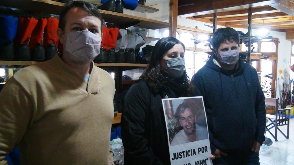Chubut: Marcha en El Hoyo por la muerte de “Tino” John a manos del GEOP