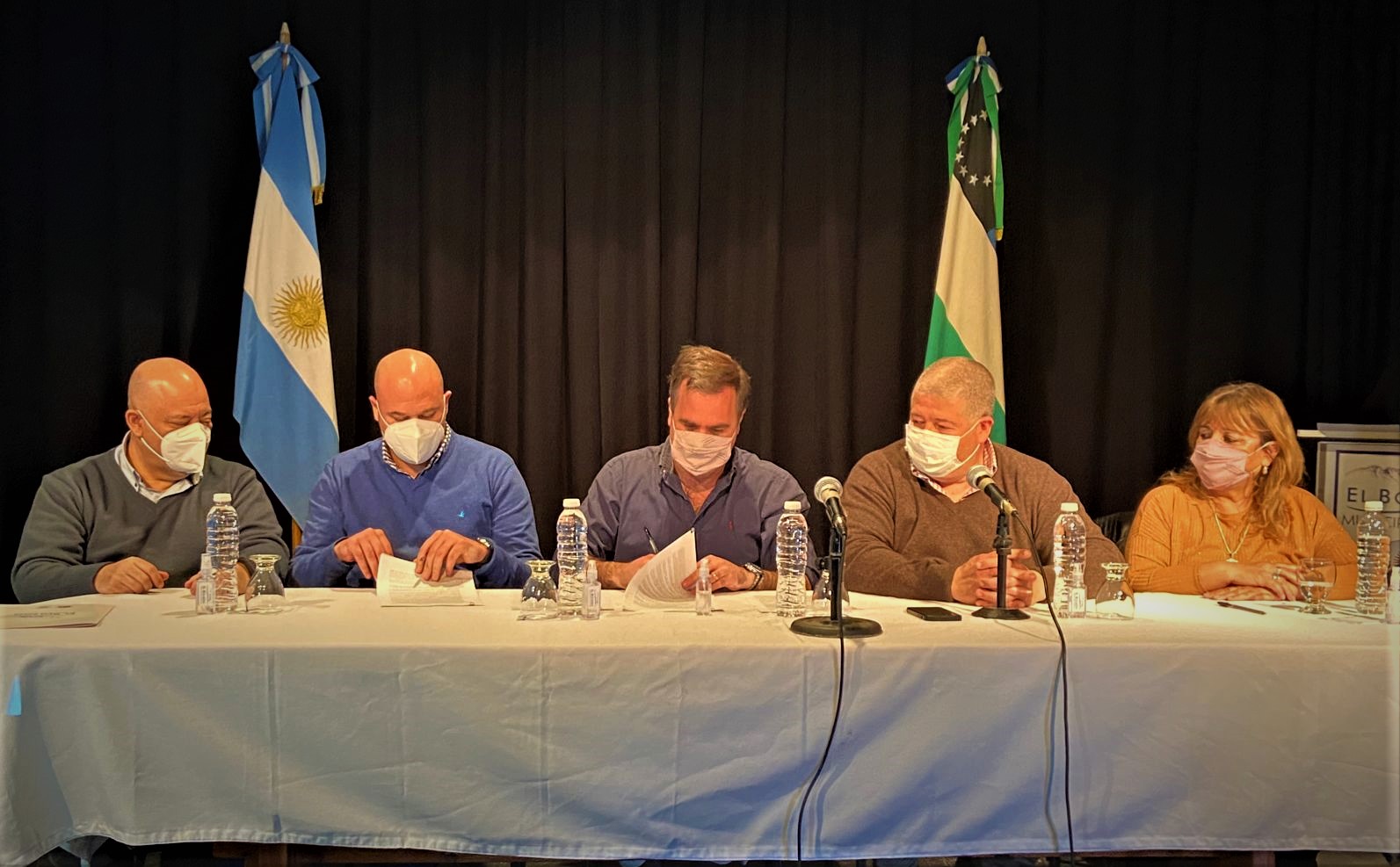 Río Negro: Firman convenio para contrucción en El Bolsón de la oficina del Ipross y Rentas