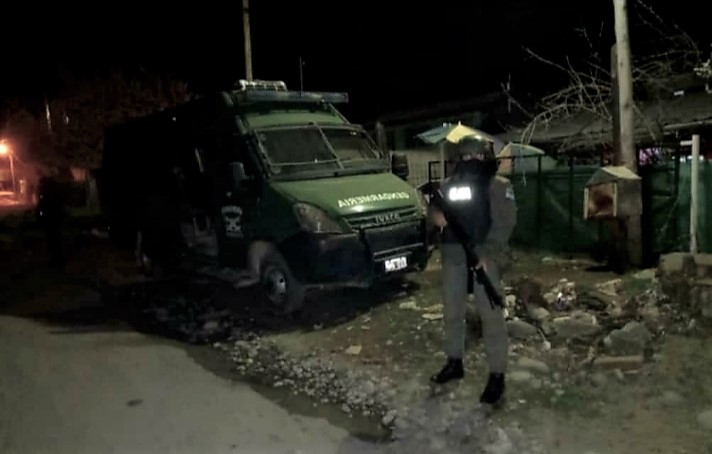 El Bolsón: Allanamiento por drogas de Gendarmería Nacional en B° San José alertó a los vecinos