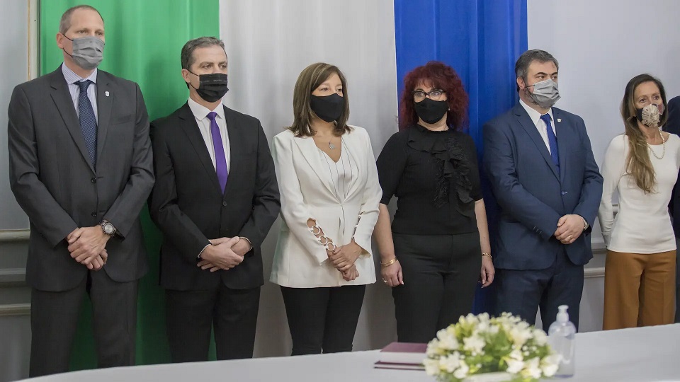 Carreras tomó juramento a los nuevos jueces del Superior Tribunal de Justicia