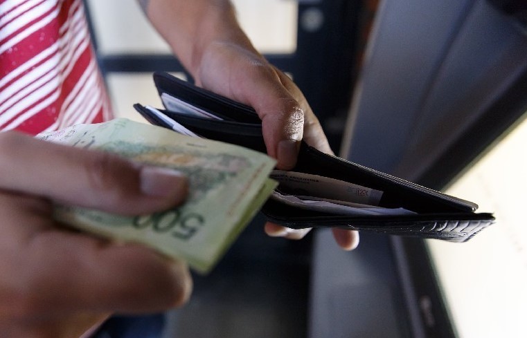 Estatales rionegrinos cobran la primera semana de noviembre