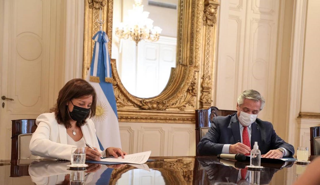 Hidrógeno Verde: Carreras y Fernández crearon la Zona Franca de Sierra Grande