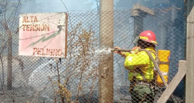 Chubut: Un transformador eléctrico originó un incendio forestal en Epuyén
