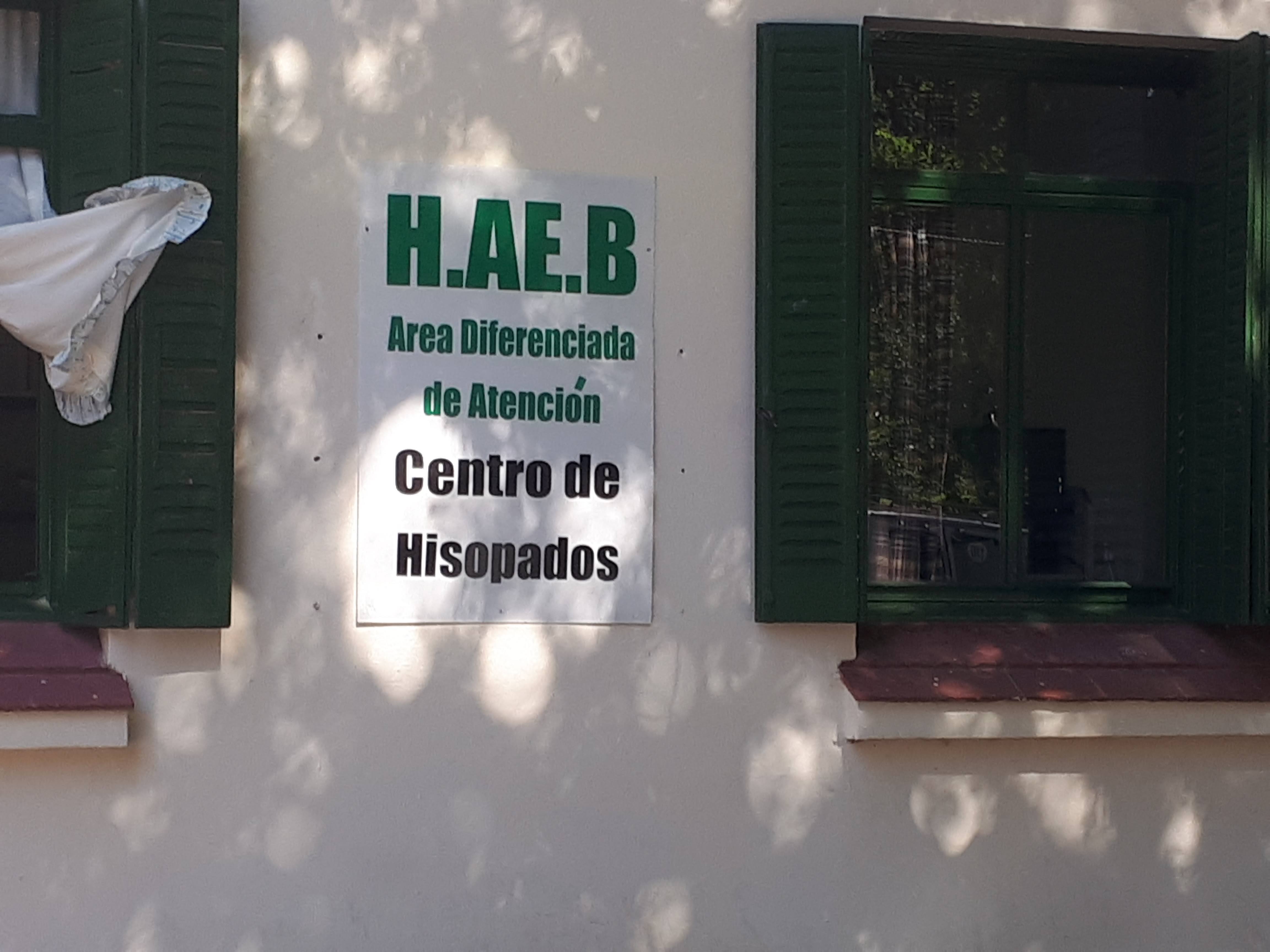 Covid: El aumento de contagios obligó al Hospital de El Bolsón a montar la carpa del ADA