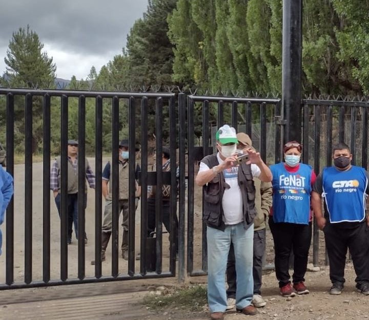 Lago Escondido | Aguiar denunció maniobras hostiles hacia militantes de la soberanía en Tacuifí