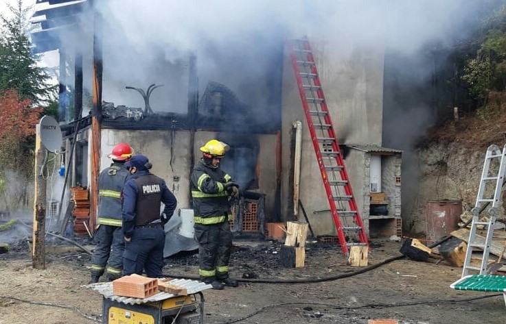 Bomberos Voluntarios de El Bolsón lanzan Campaña de Prevención para el invierno