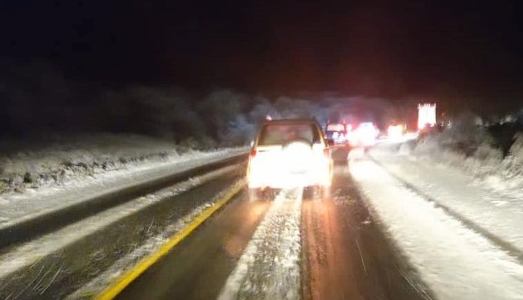 Ruta 40 a Bariloche: Extreman precaución por presencia de nevadas