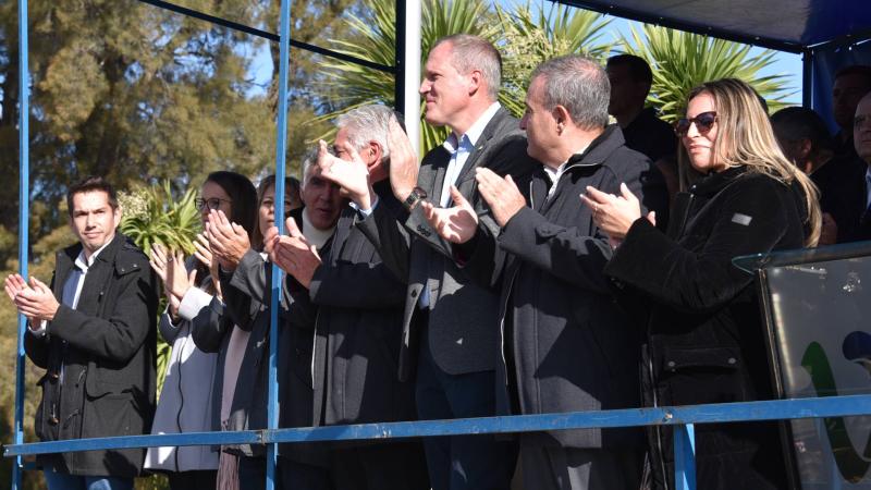 Río Negro: Palmieri encabezó el acto por el 243º aniversario de Viedma
