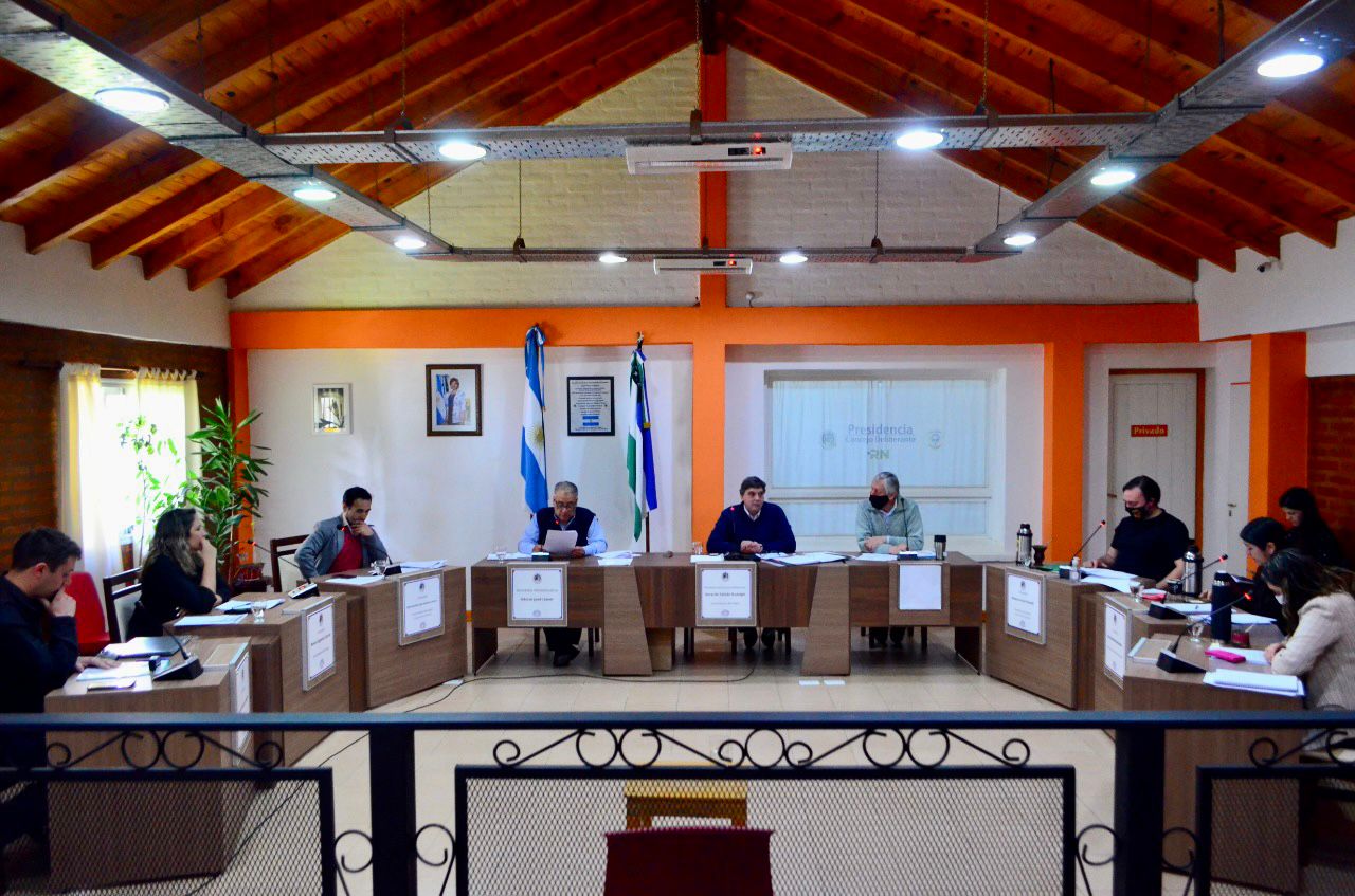 El Bolsón: El CD aprobó un protocolo de actuación contra la violencia de género en el ámbito laboral
