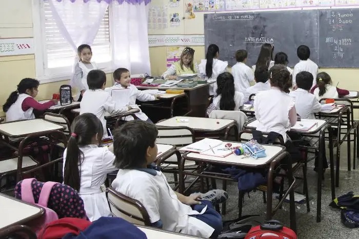 Educación: La conmovedora catarsis de una maestra de Bariloche que ganó las redes y abrió la polémica