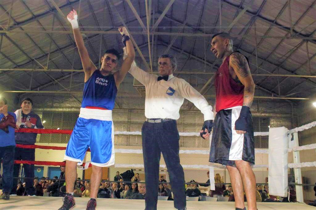 El Bolsón: Festival de box en el Polideportivo municipal este sábado 18