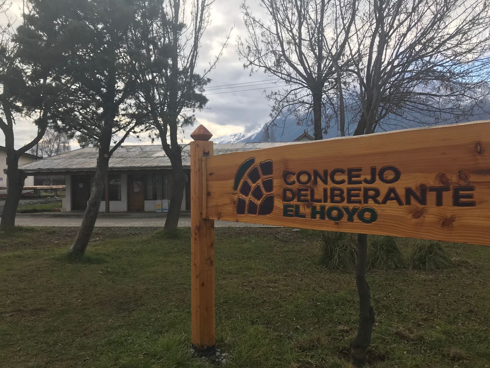 Chubut: Ediles repudiaron el intento de vandalización del Concejo Deliberante de El Hoyo