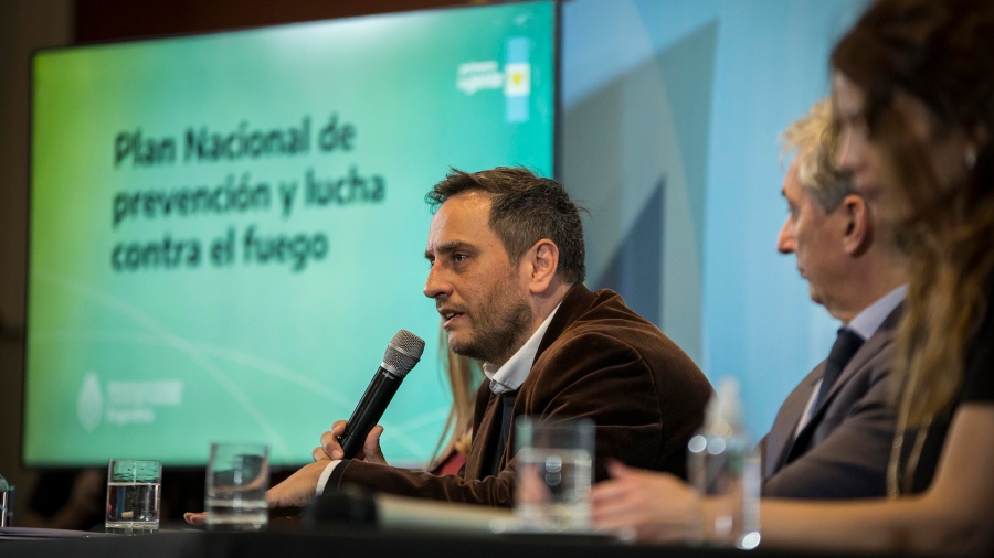 Anunciaron una inversión de US$ 50 millones para el SNMF ante el inicio de la temporada de incendios