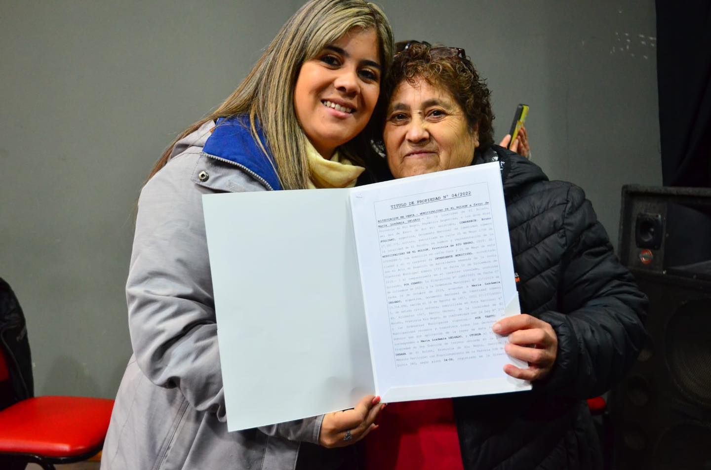 El Bolsón: El intendente Pogliano entregó más de 24 títulos de propiedad