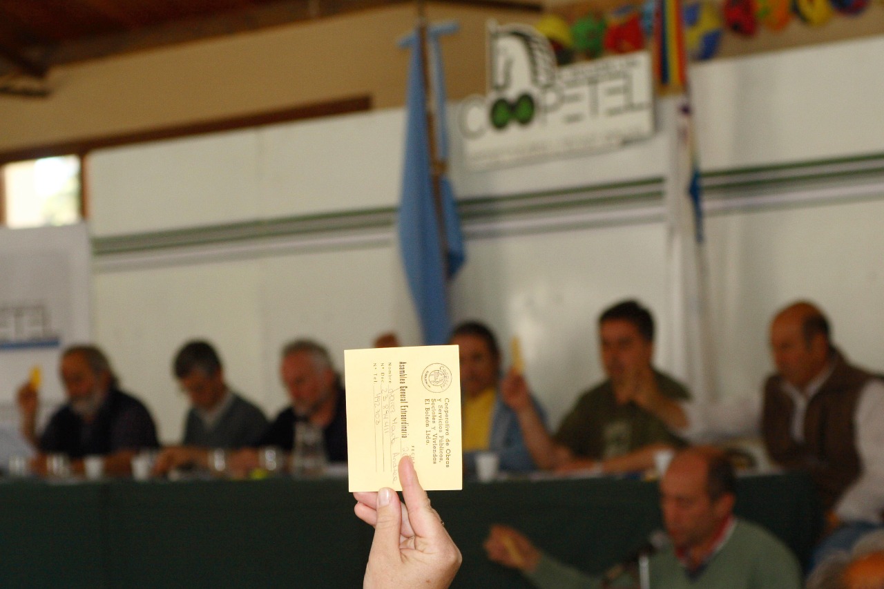 EL BOLSÓN: ÚNICA LISTA HOY EN LA ASAMBLEA ORDINARIA DE COOPETEL