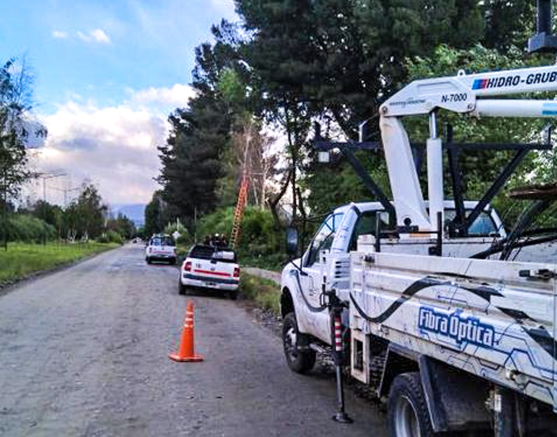 El Bolsón: Coopetel denunció el robo de cables que afectó el servicio a barrios de la zona norte