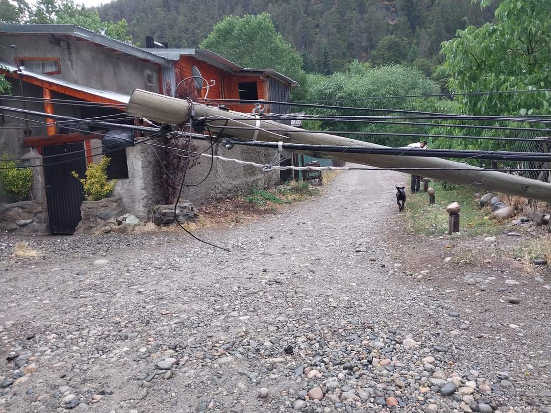 El Bolson: Un fenómeno meteorológico agitó la vida de los cordilleranos