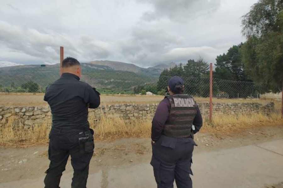 El Bolsón: Hallaron el cadáver de un hombre quemado mientras jugaban un partido