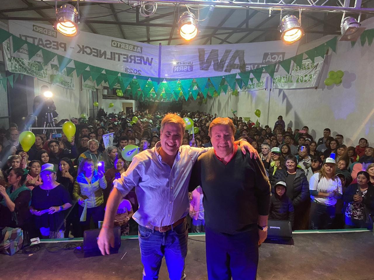 El Bolsón: Los candidatos de JSRN en multitudinario acto de campaña