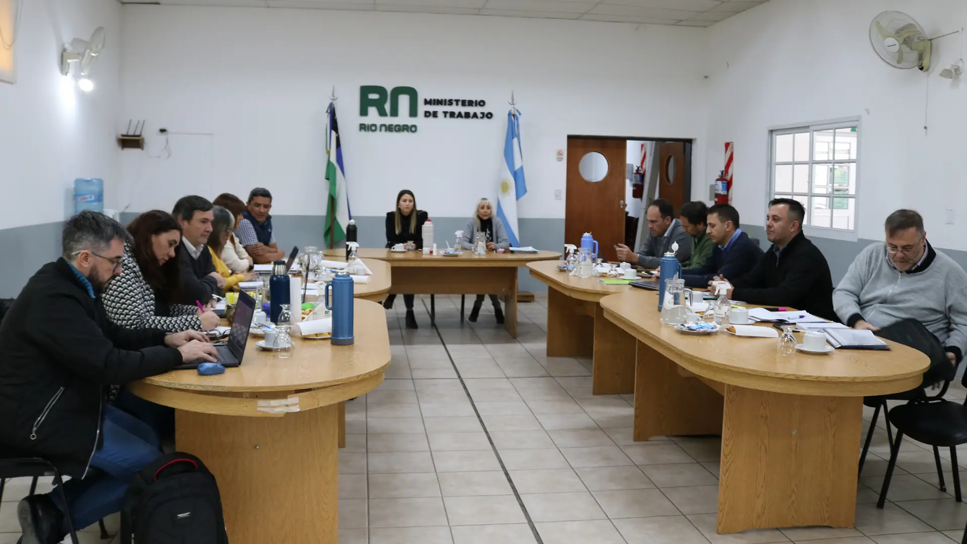 Río Negro: Gobierno presentó nueva oferta salarial a los gremios estatales