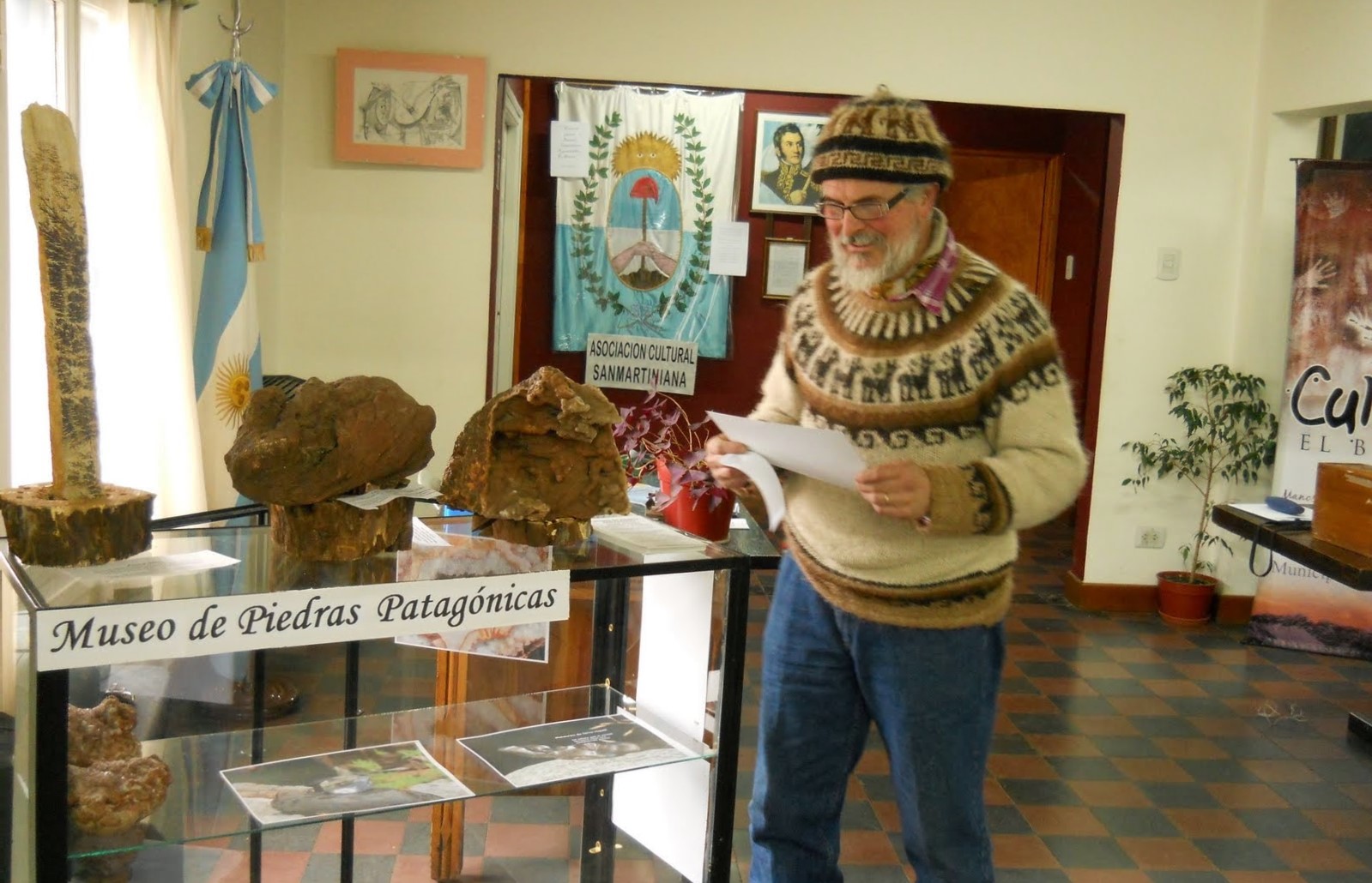 Falleció en El Bolsón Eduardo Lucio fundador del Museo de Piedras Patagónicas